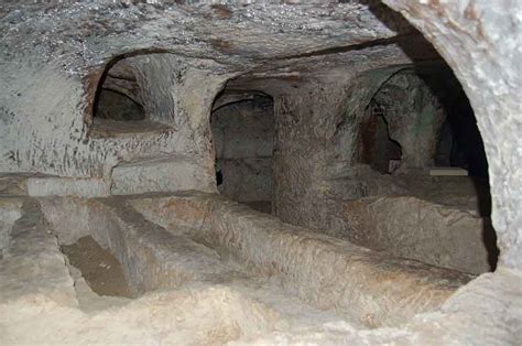 malta catacombs debunked.